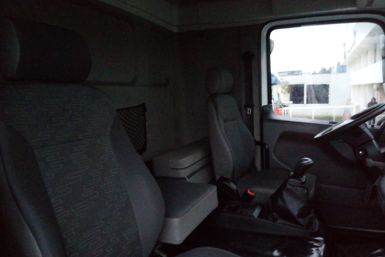 Volkswagen 25 420 - 14/14 10