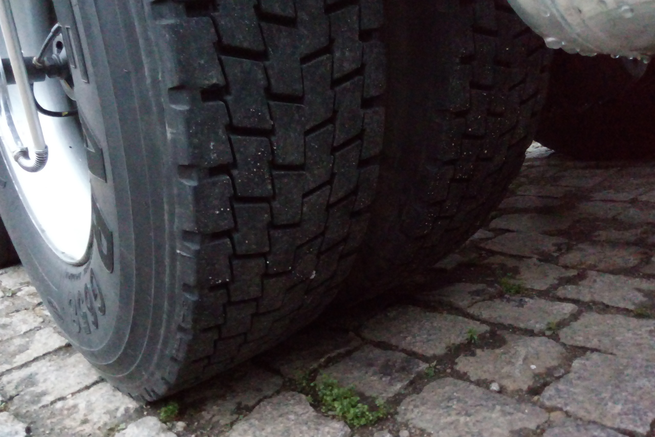 Volkswagen 25 420 - 14/14 13