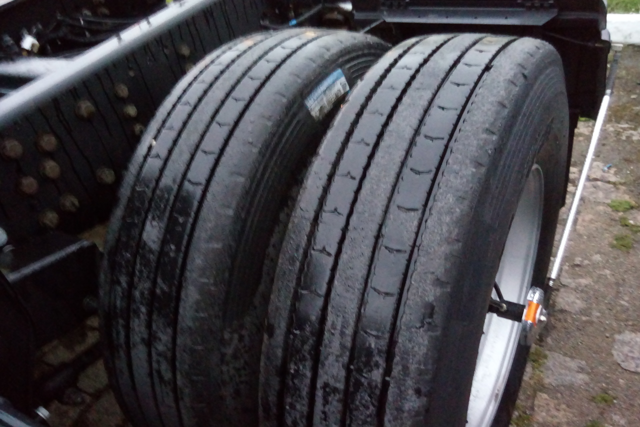 Volkswagen 25 420 - 14/14 17