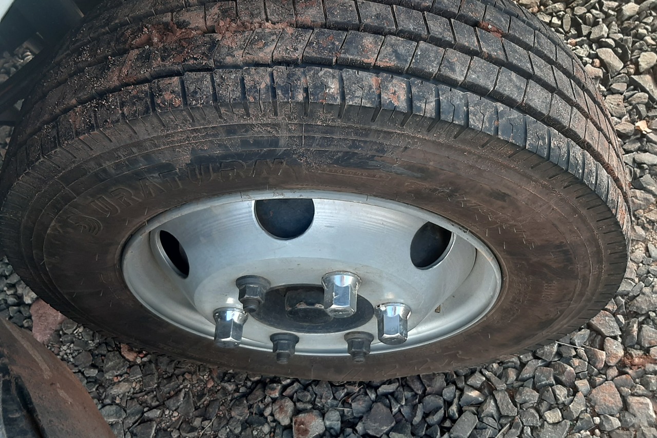 Volkswagen 8 140 - 98/98 8