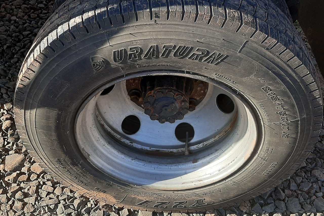 Volkswagen 8 140 - 98/98 10
