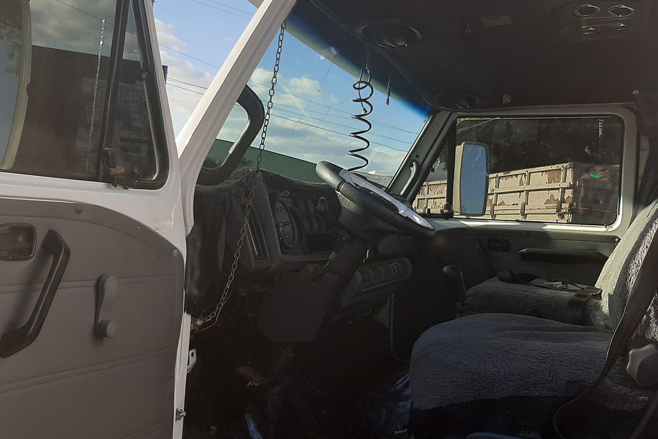 Volkswagen 8 140 - 98/98 11