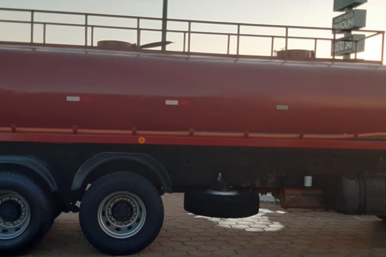 Volvo VM260 - 11/11 3