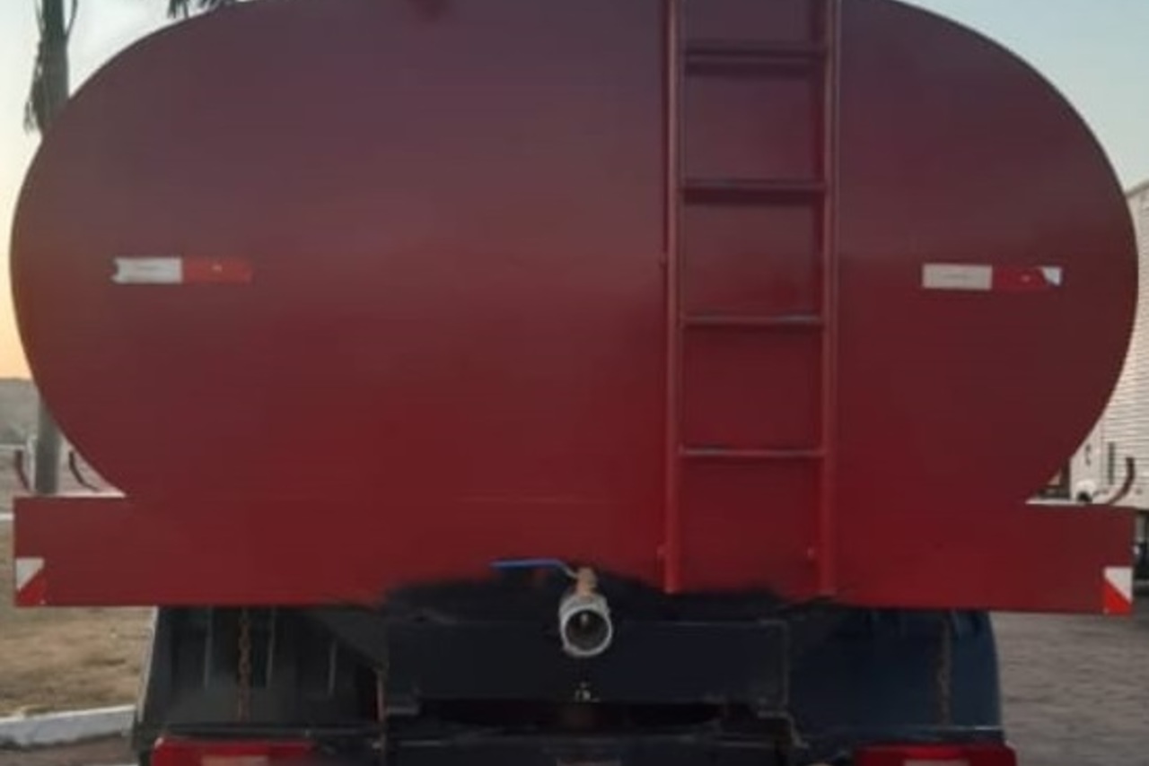 Volvo VM260 - 11/11 8