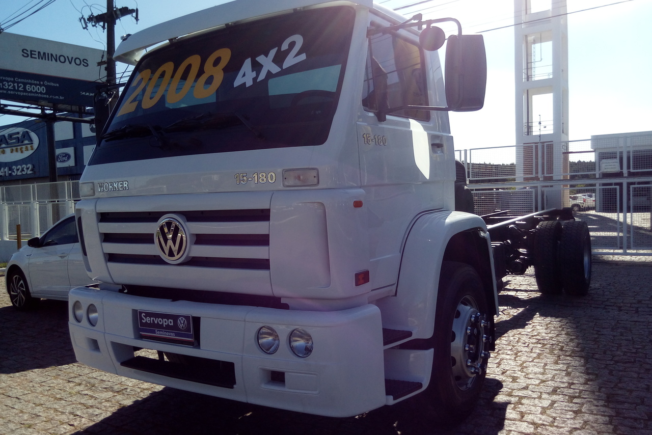 Volkswagen 15-180 E Constellation - 07/08 3