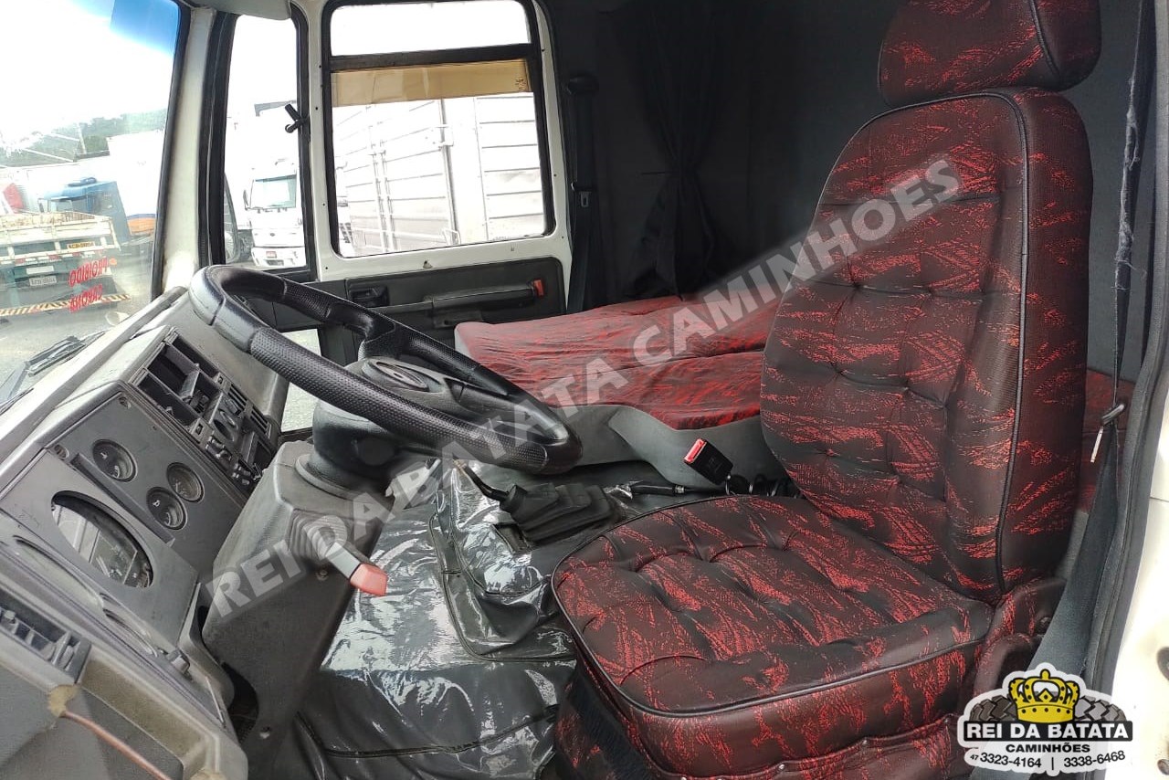 Ford Cargo4031 - 04/04 6