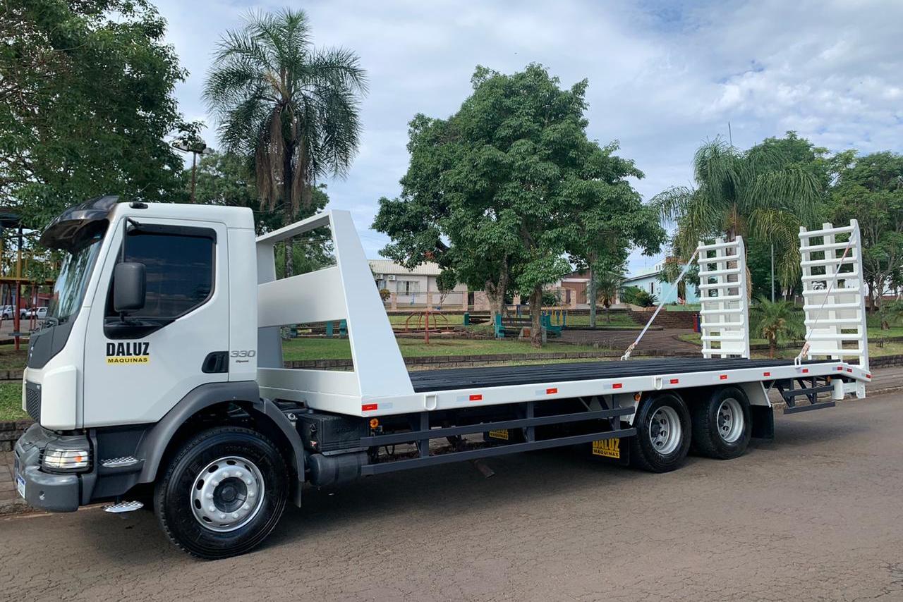 Volvo VM330 - 15/15 2