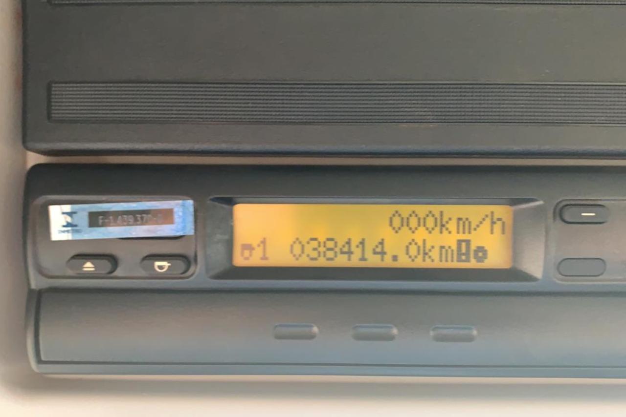 Volvo VM330 - 15/15 4