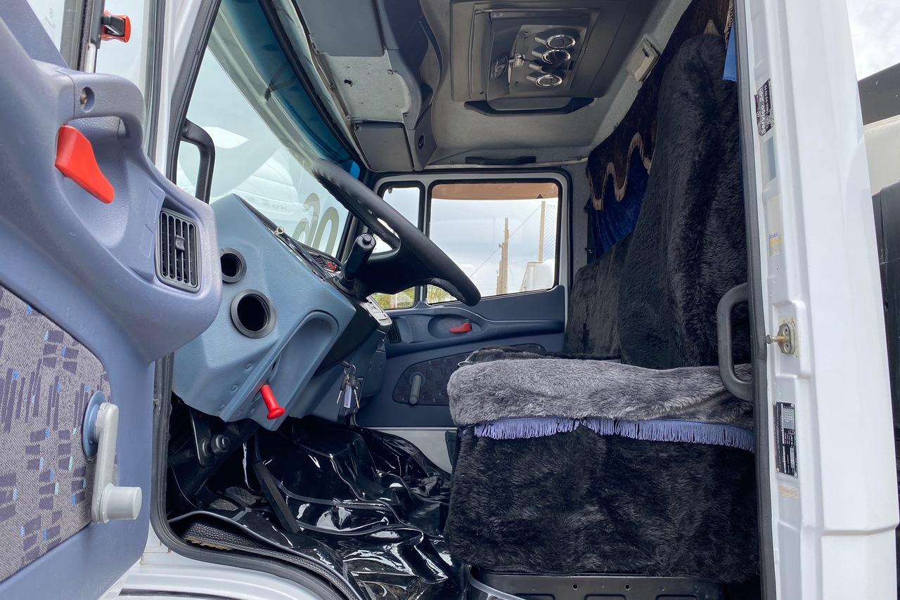 Mercedes Benz MB 1620 - 06/06 7