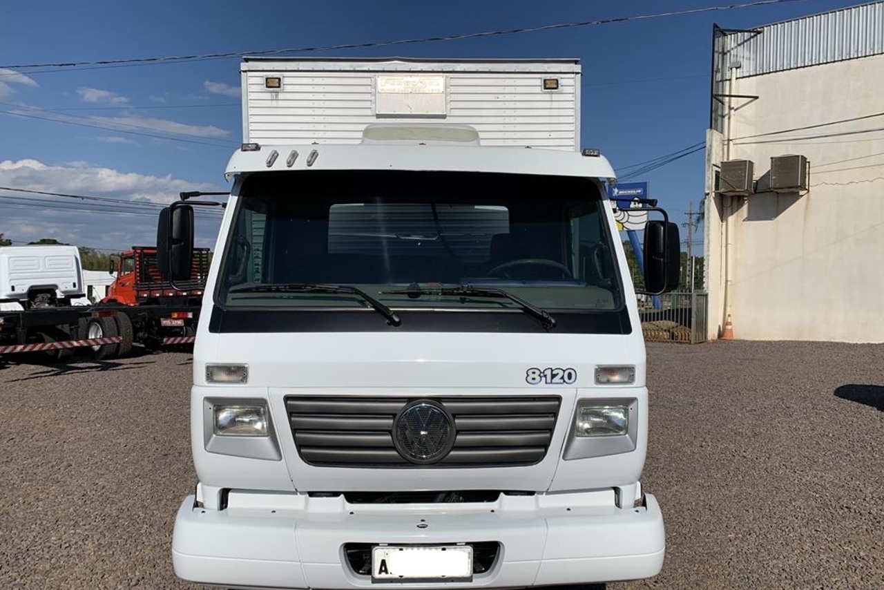 Volkswagen 8 120 - 10/11 8