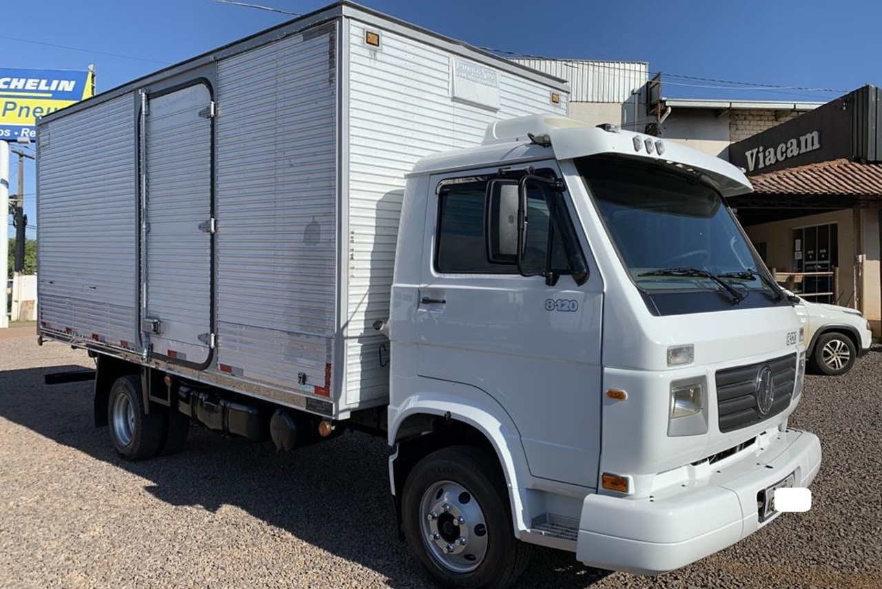 Volkswagen 8 120 - 10/11 9