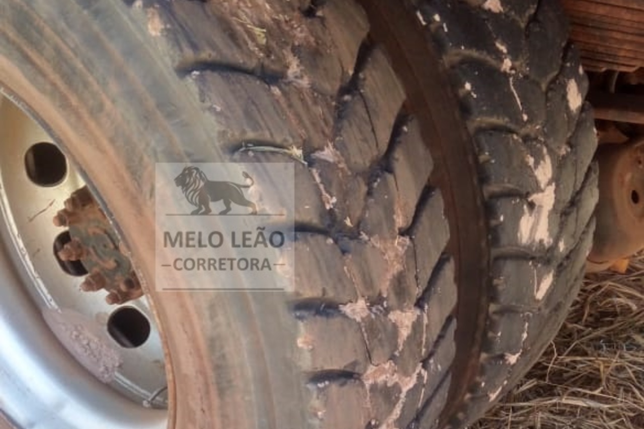 Ford F700 - 78/79 11