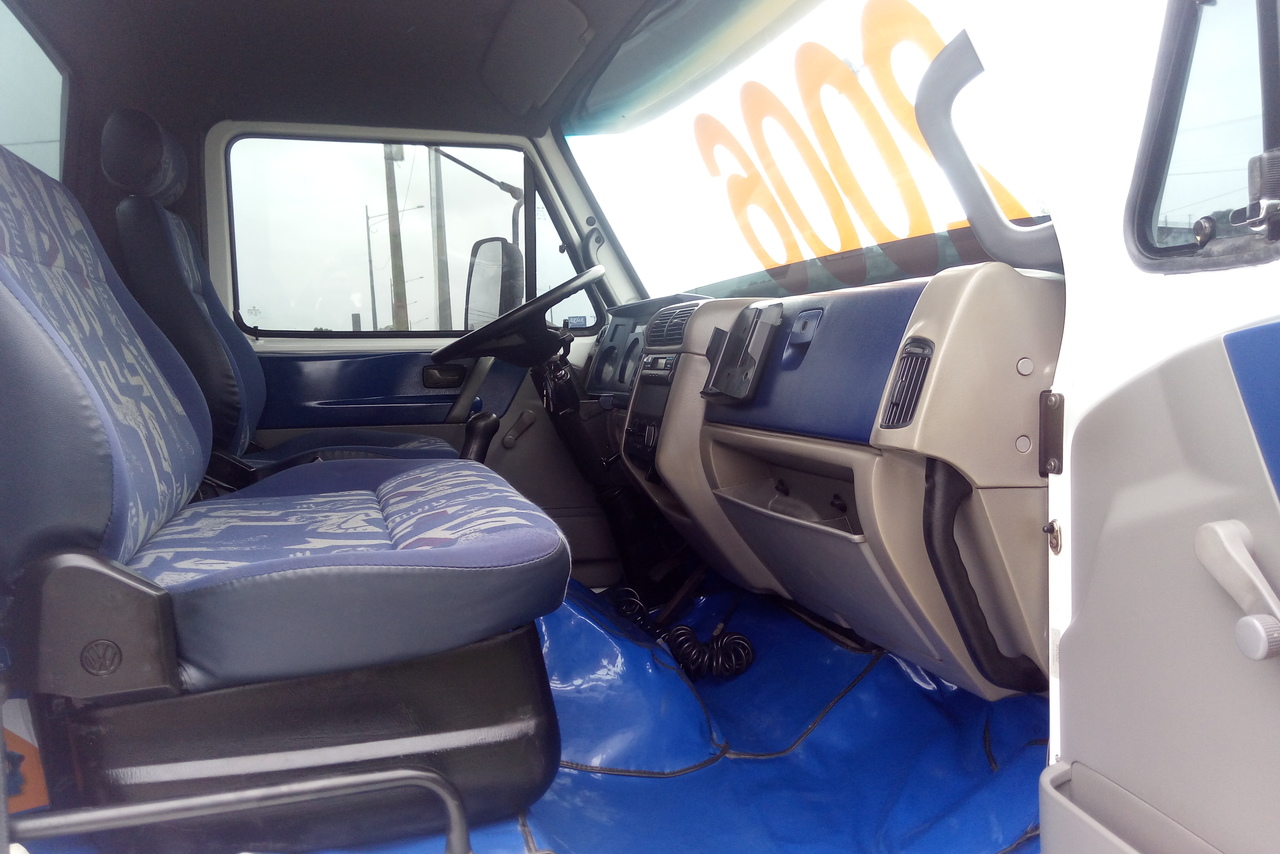 Volkswagen 15-180 E Constellation - 06/06 12
