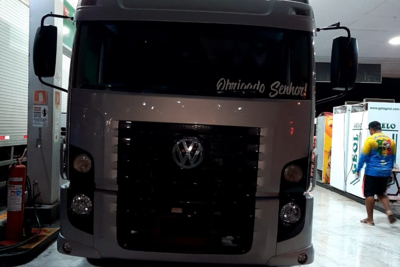 Volkswagen 24-280 E Constellation 6x2 - 12/12 1