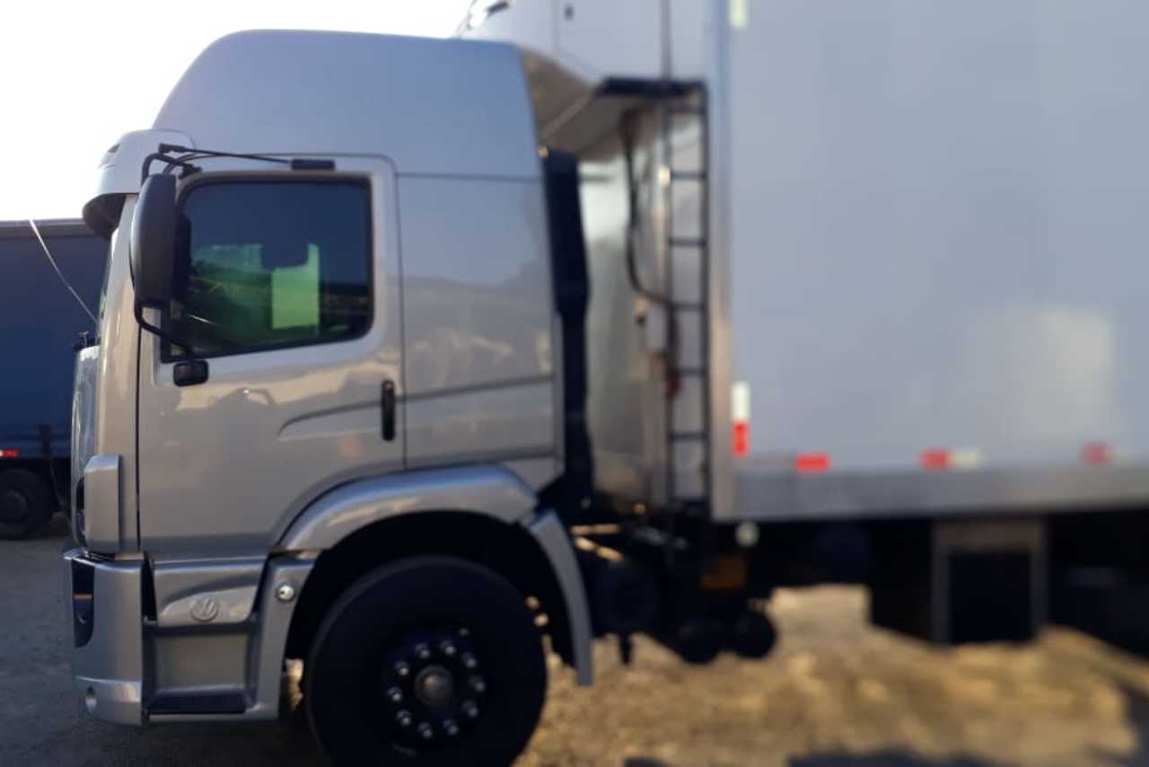 Volkswagen 24-280 E Constellation 6x2 - 12/12 6