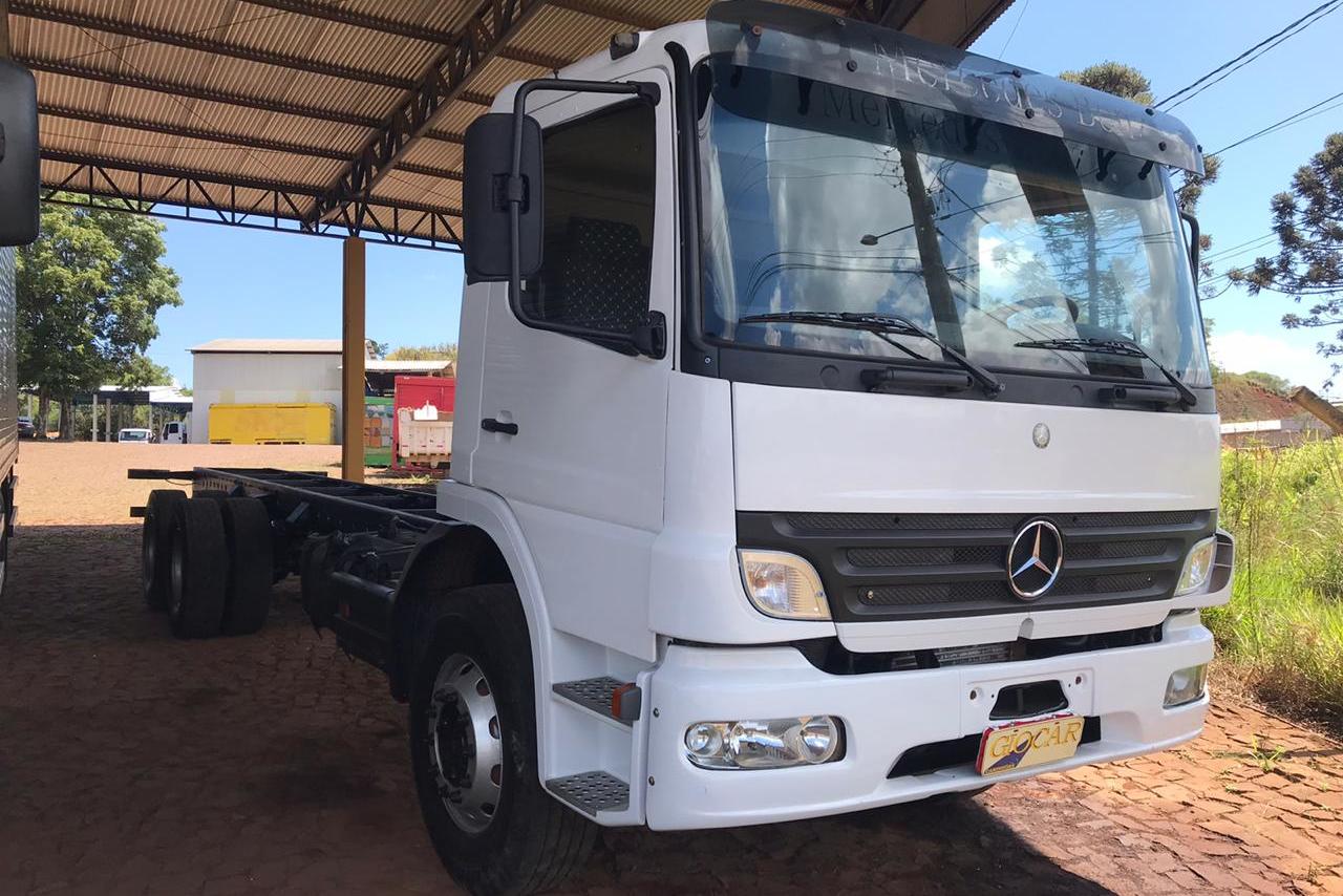 Mercedes Benz Atego 2428 - 10/11 2