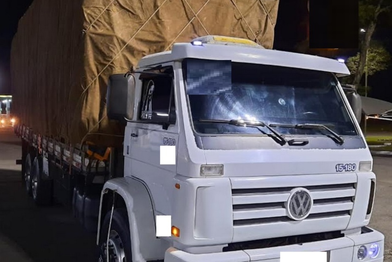 Volkswagen 15-180 E Constellation - 03/03 7