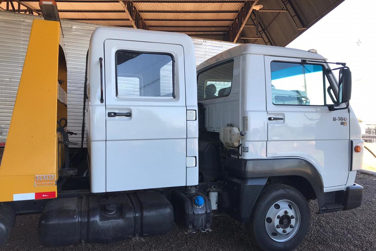 Volkswagen 8 160 - 14/14 7