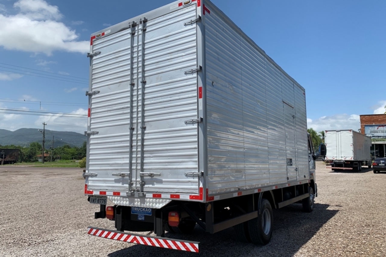 Ford Cargo1119 - 15/16 3
