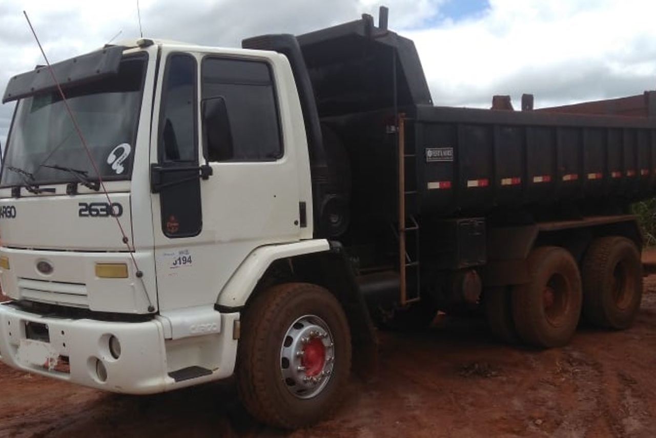Ford Cargo 2630 - 01/01 2