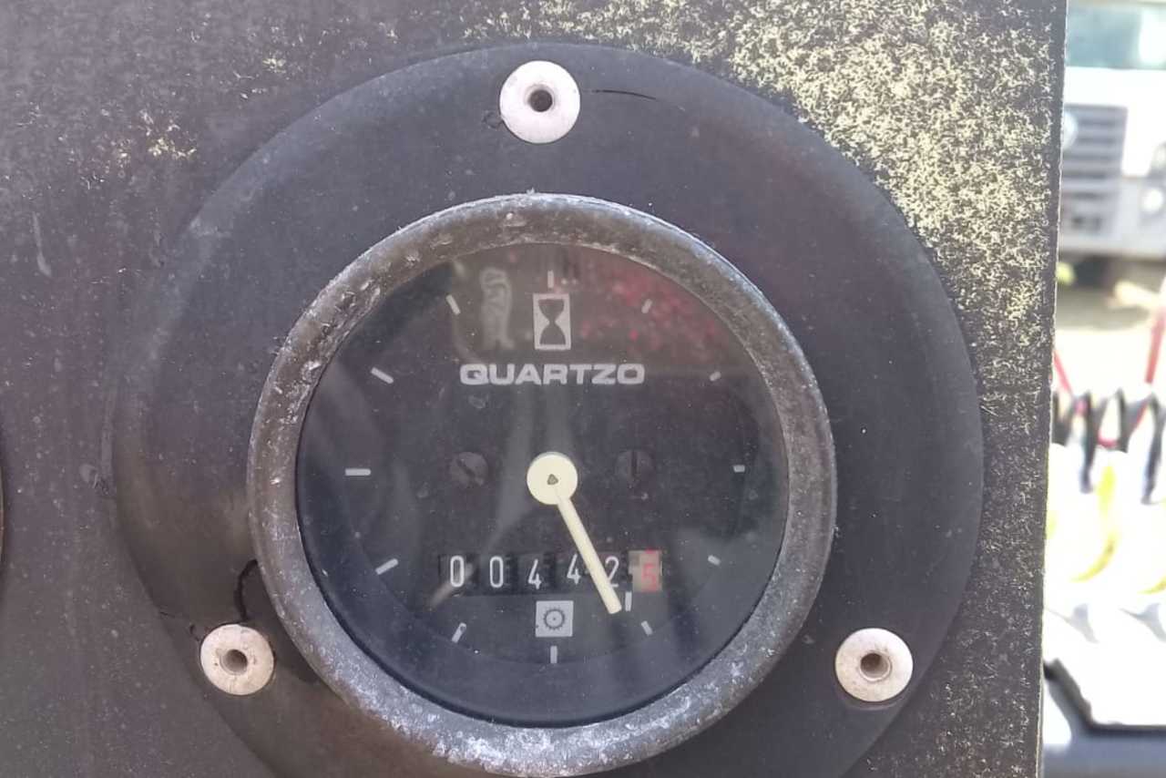 Mercedes Benz Axor 1933 - 11/12 12