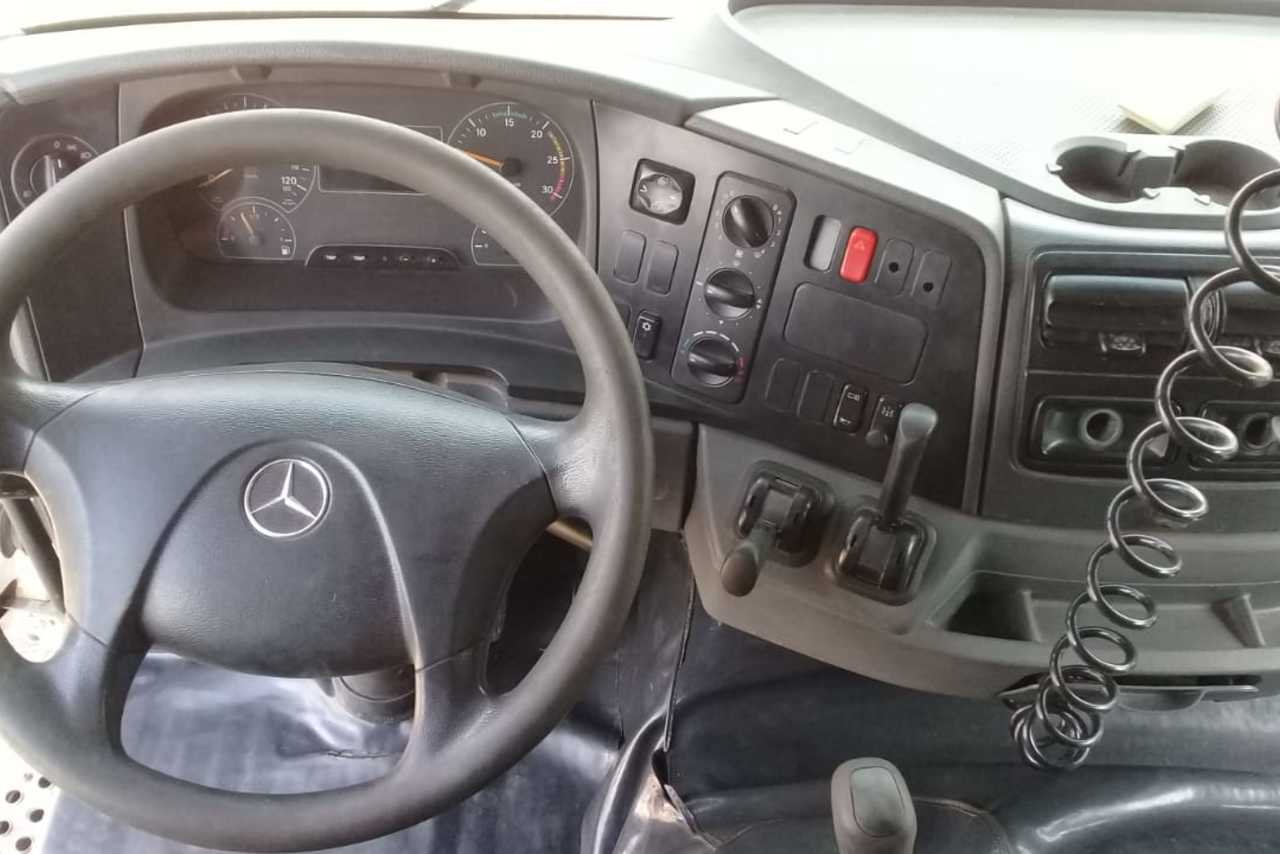 Mercedes Benz Axor 1933 - 11/12 13