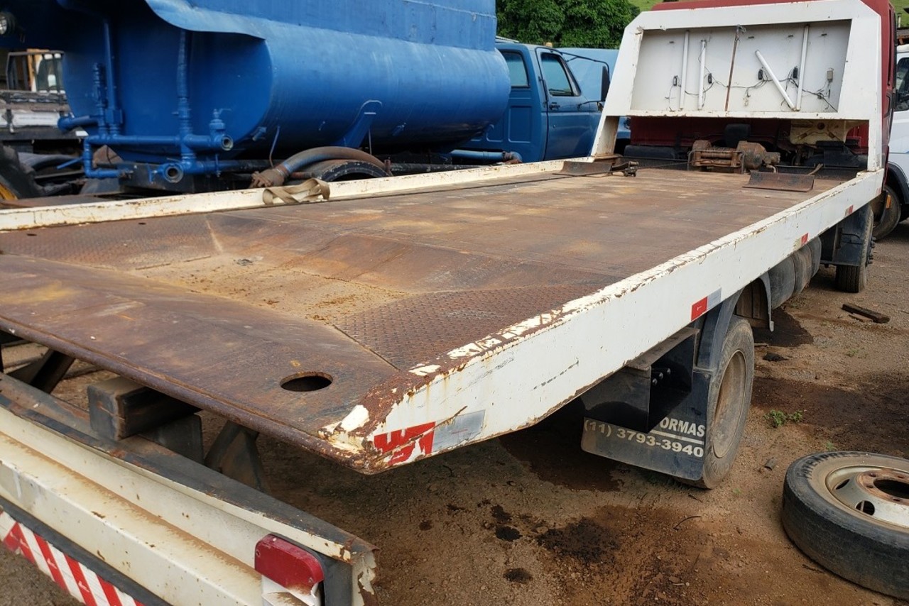Ford Cargo815 - 01/01 2