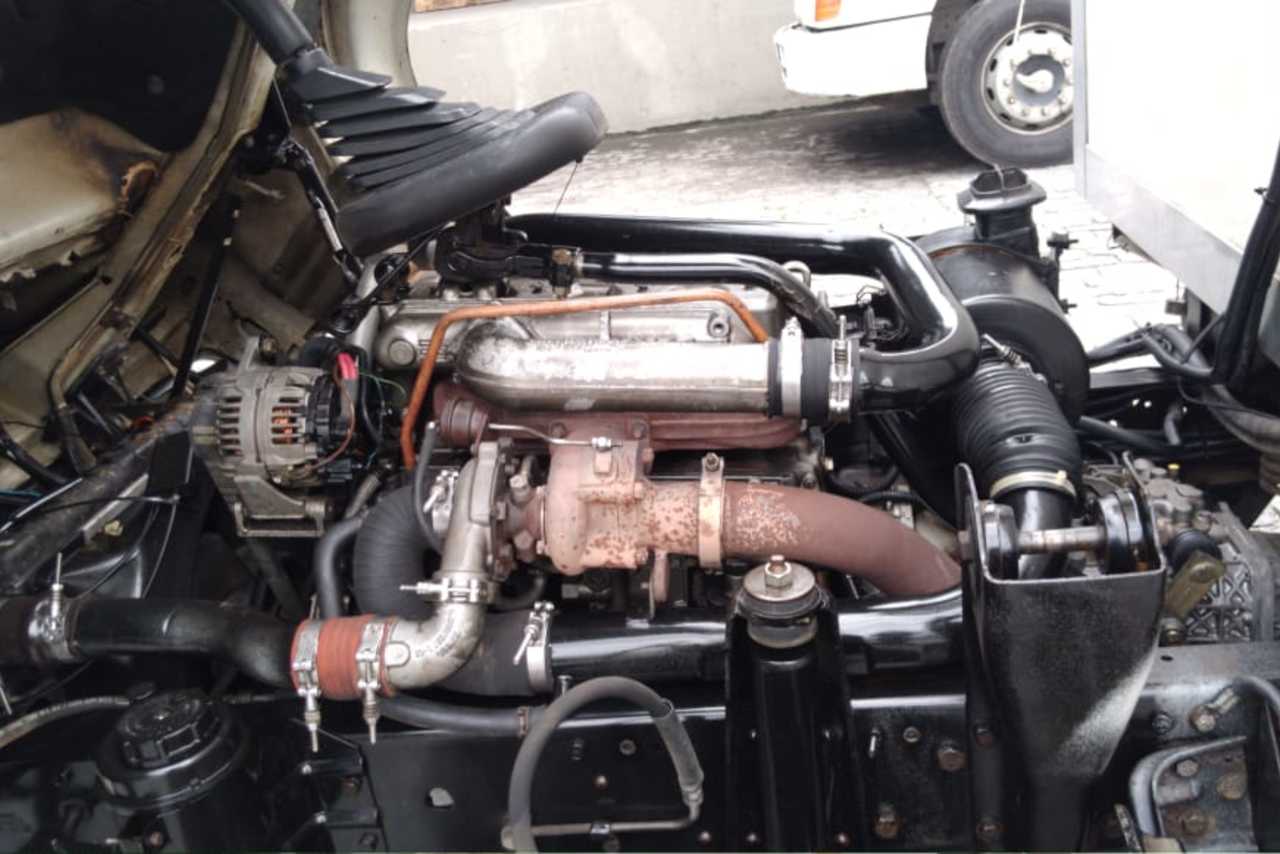 Volkswagen 8 120 - 06/06 10