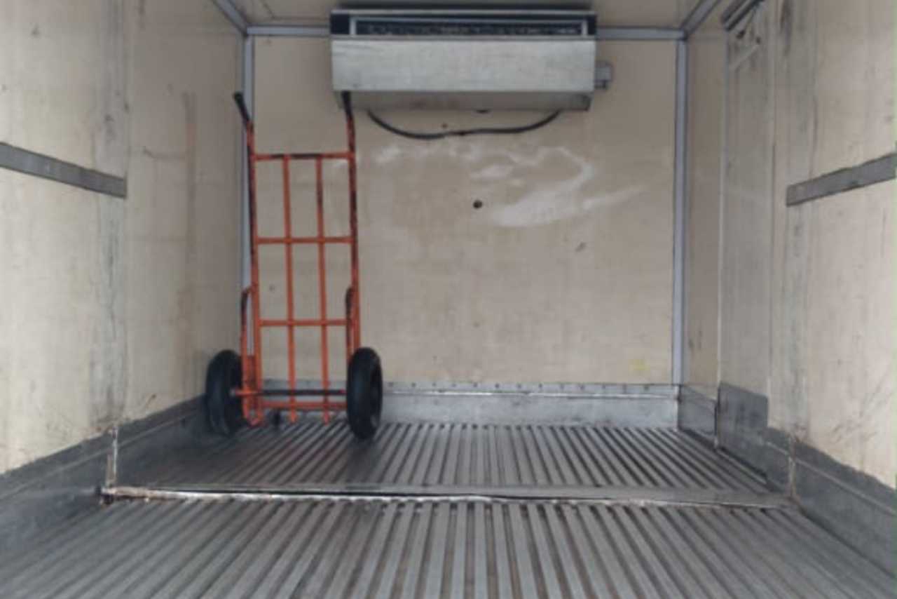 Volkswagen 8 120 - 06/06 13
