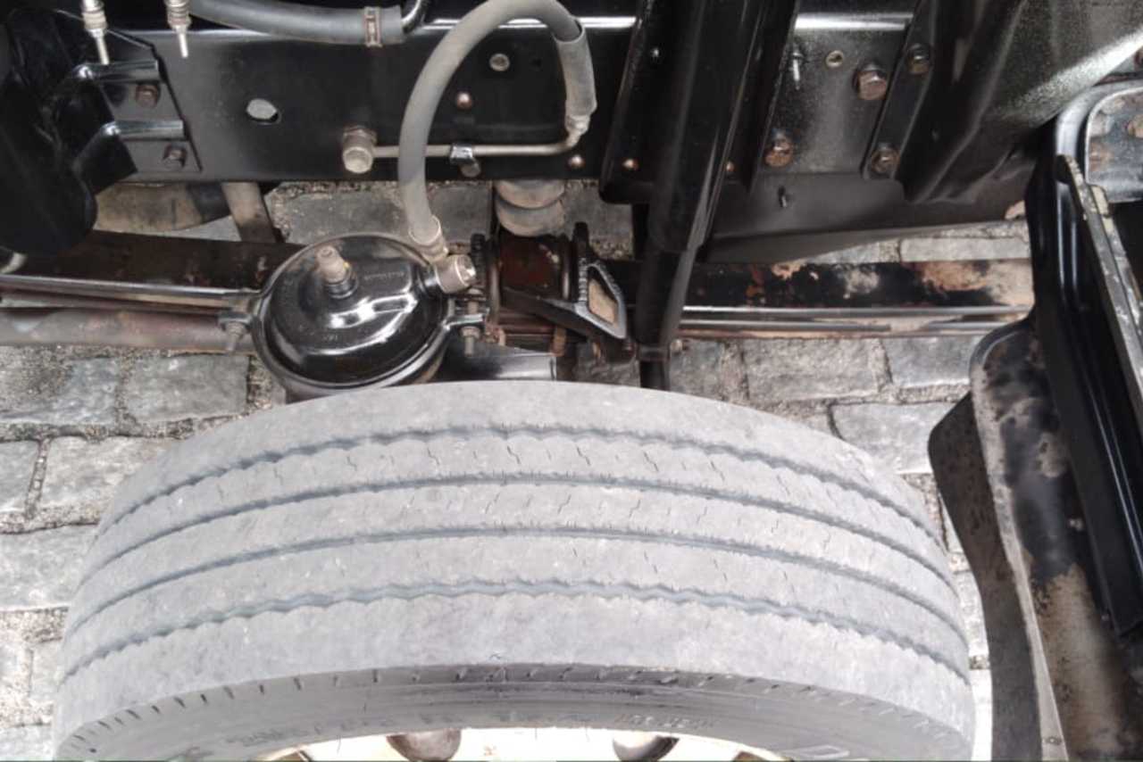 Volkswagen 8 120 - 06/06 14
