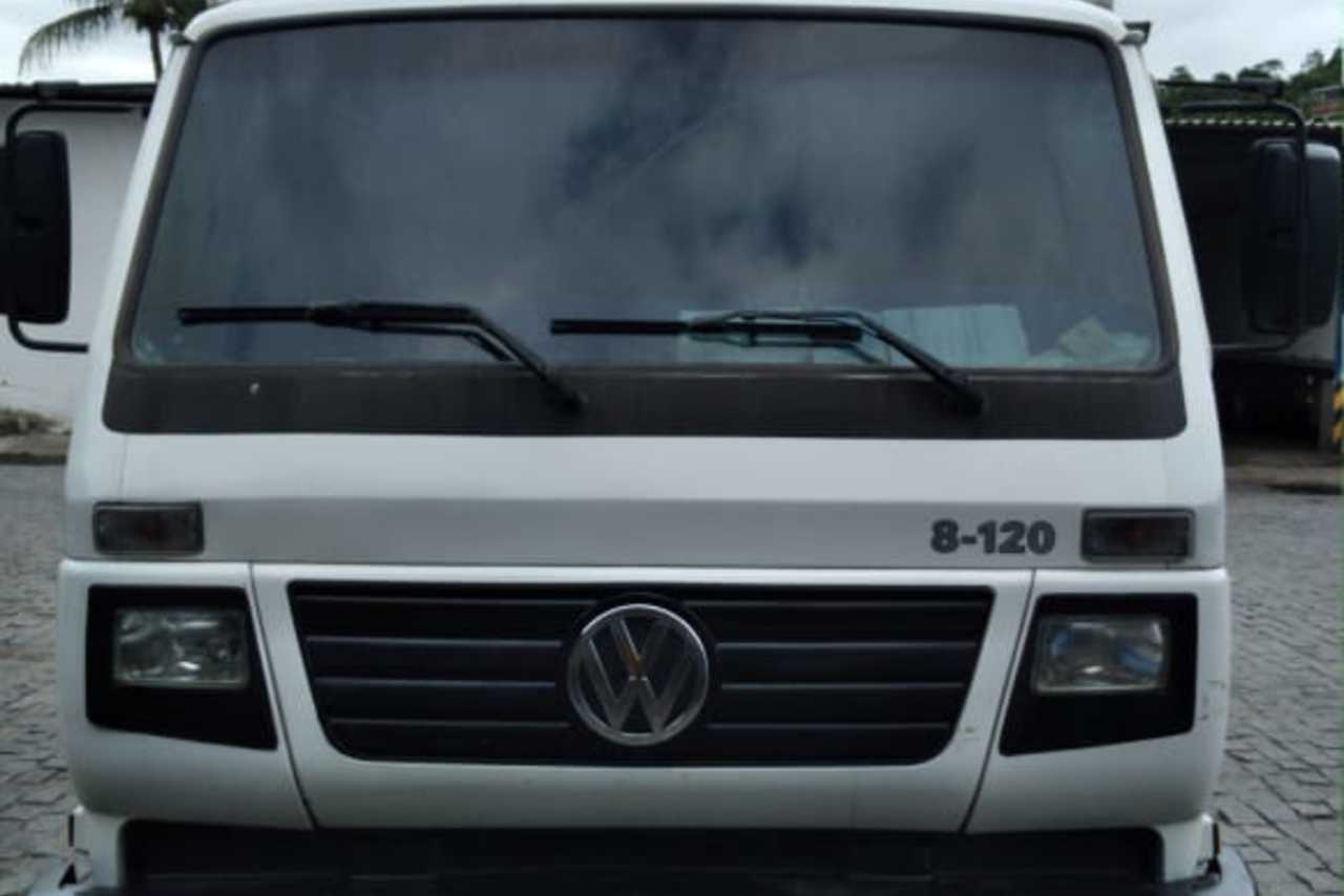 Volkswagen 8 120 - 06/06 18