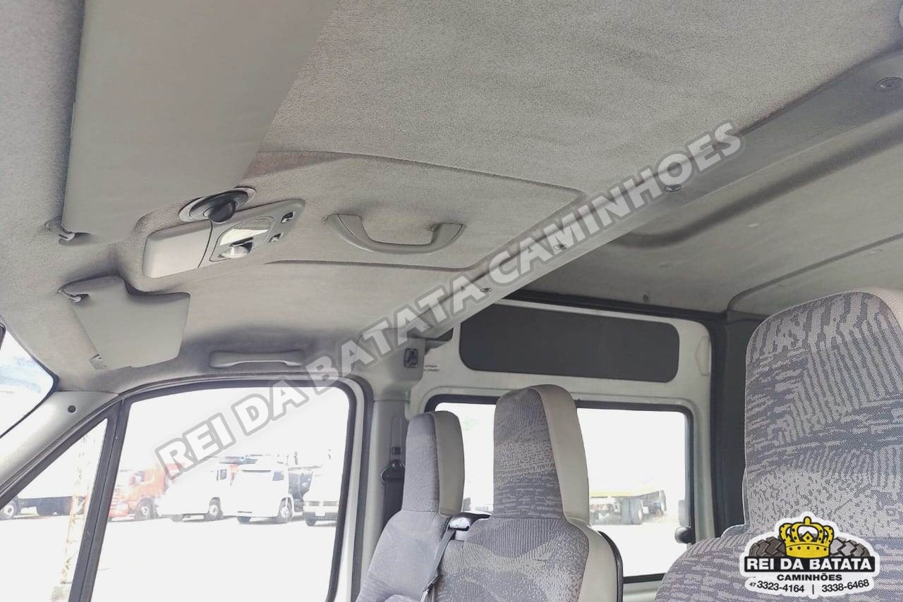 Renault Master Minibus - 11/11 11
