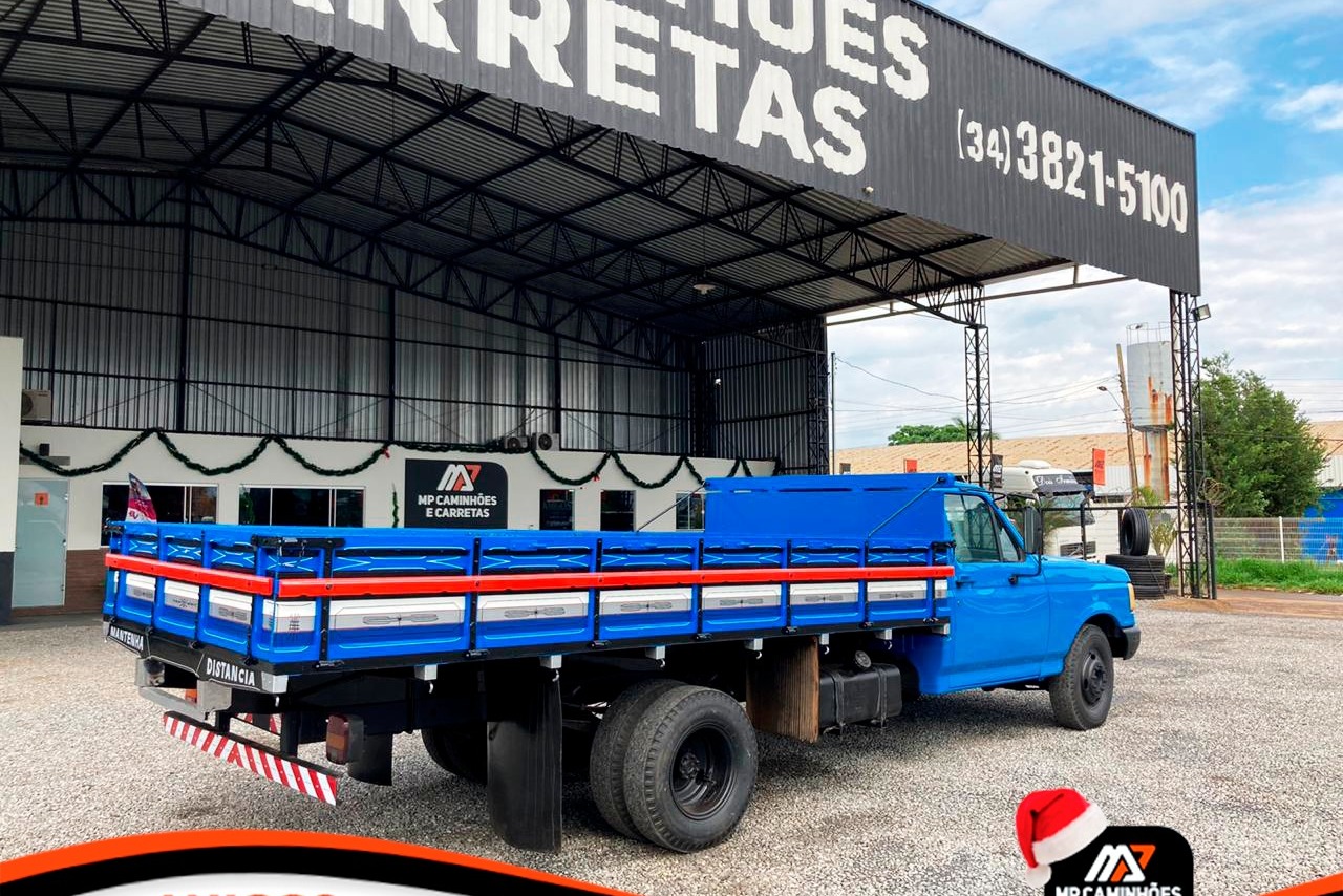 Ford F4000 - 94/94 5