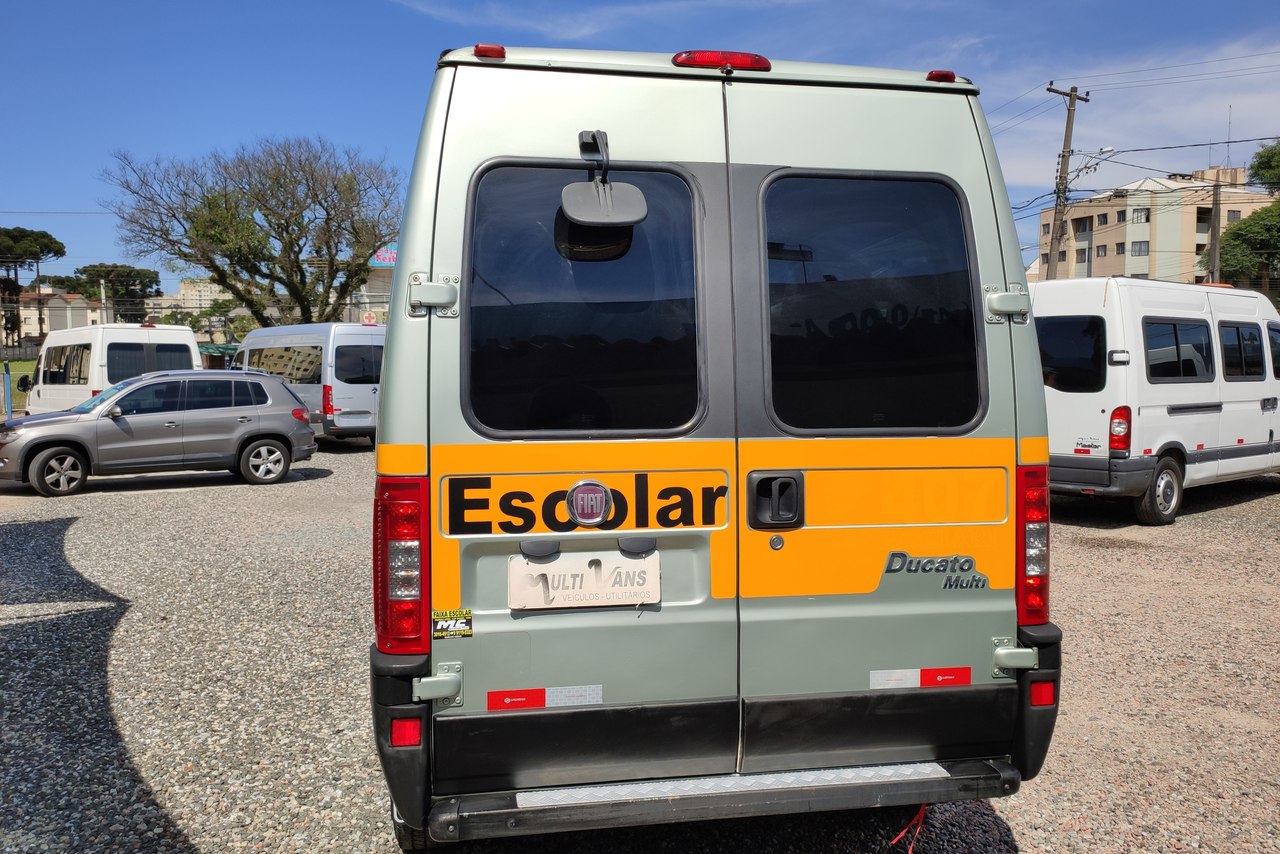 Fiat Ducato Passageiro - 10/11 13