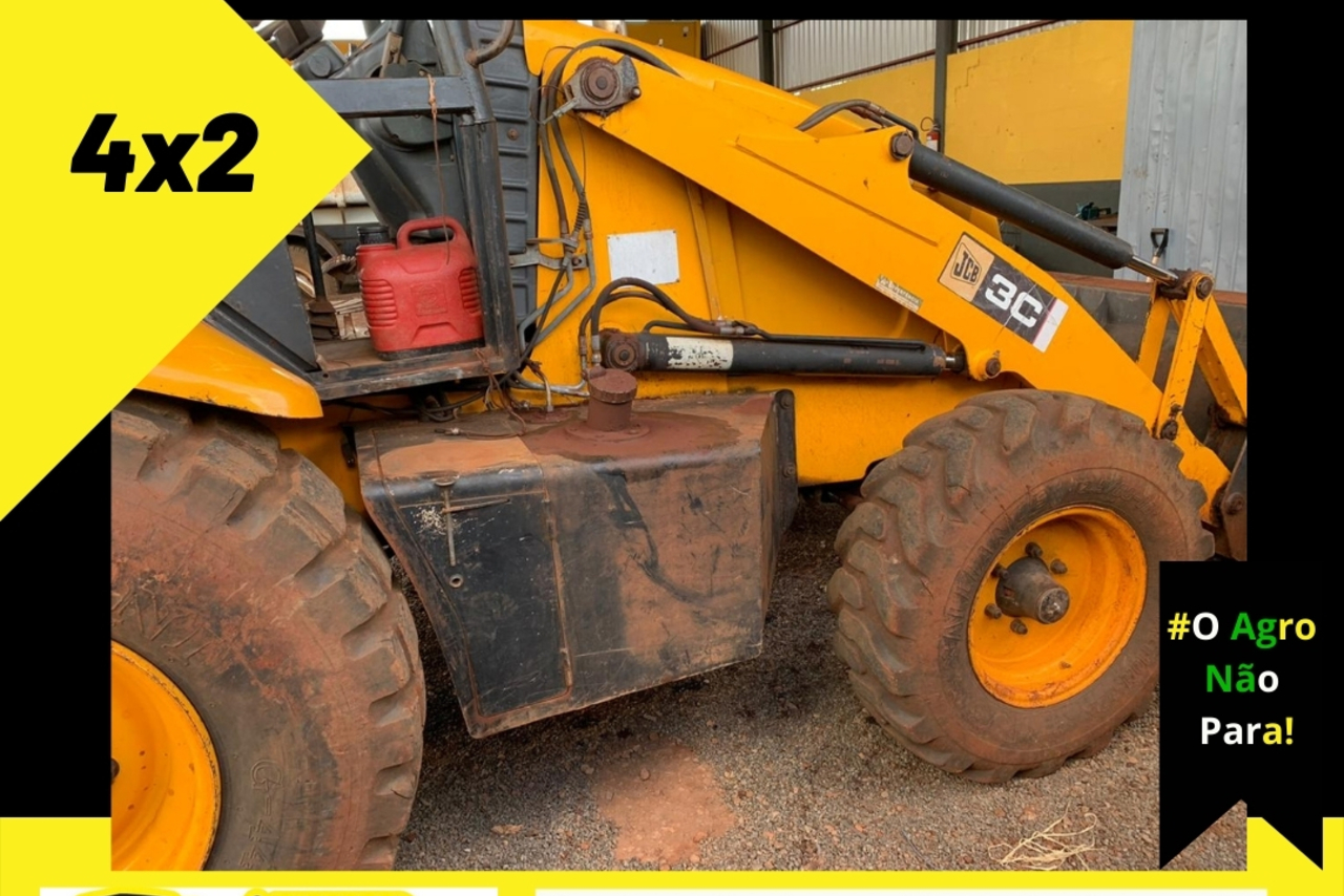 JCB 3C - 09/09 8