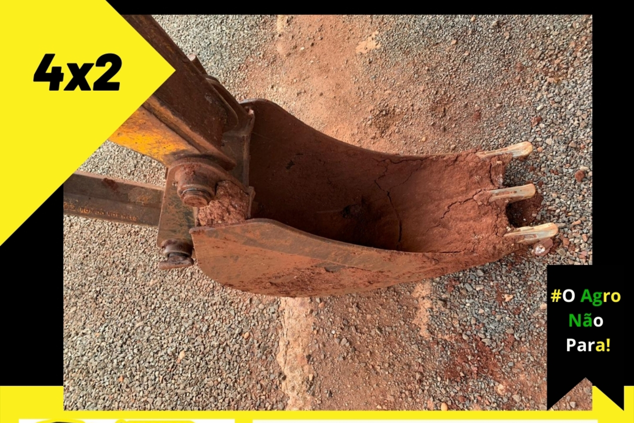 JCB 3C - 09/09 10