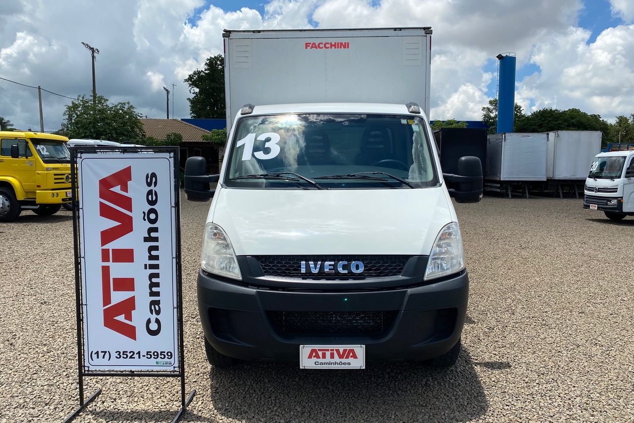 Iveco 35S14 - 13/13 3