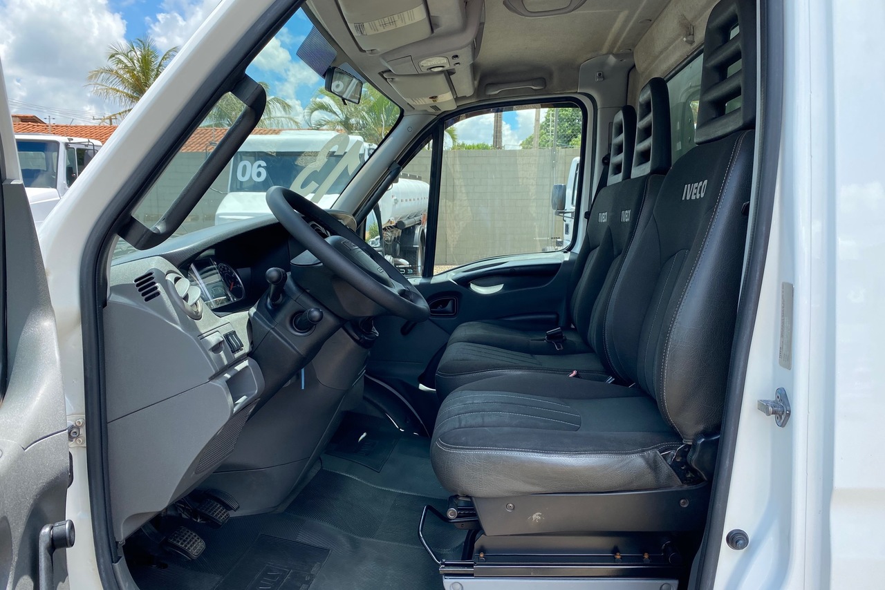 Iveco 35S14 - 13/13 7