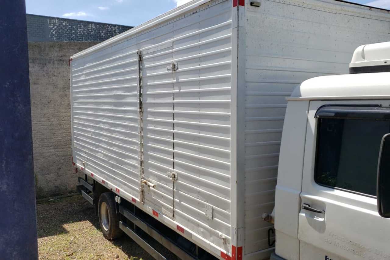 Volkswagen 8 150 - 07/07 4