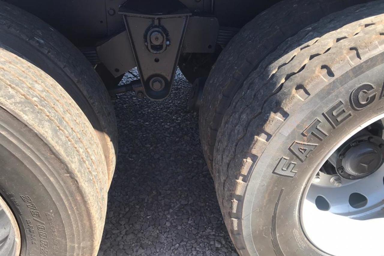 Mercedes Benz MB 1620 - 03/03 5