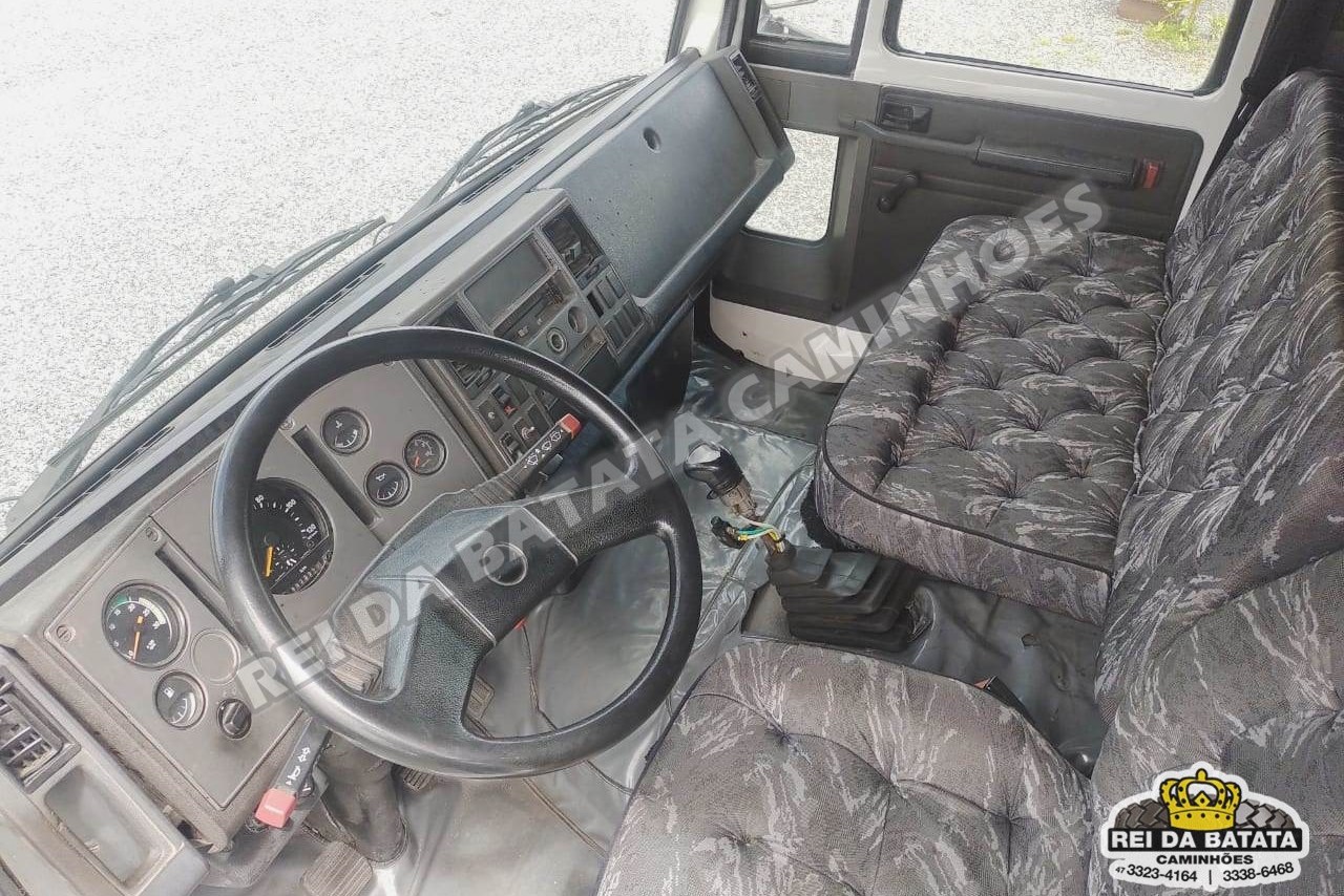 Ford Cargo4031 - 04/04 10