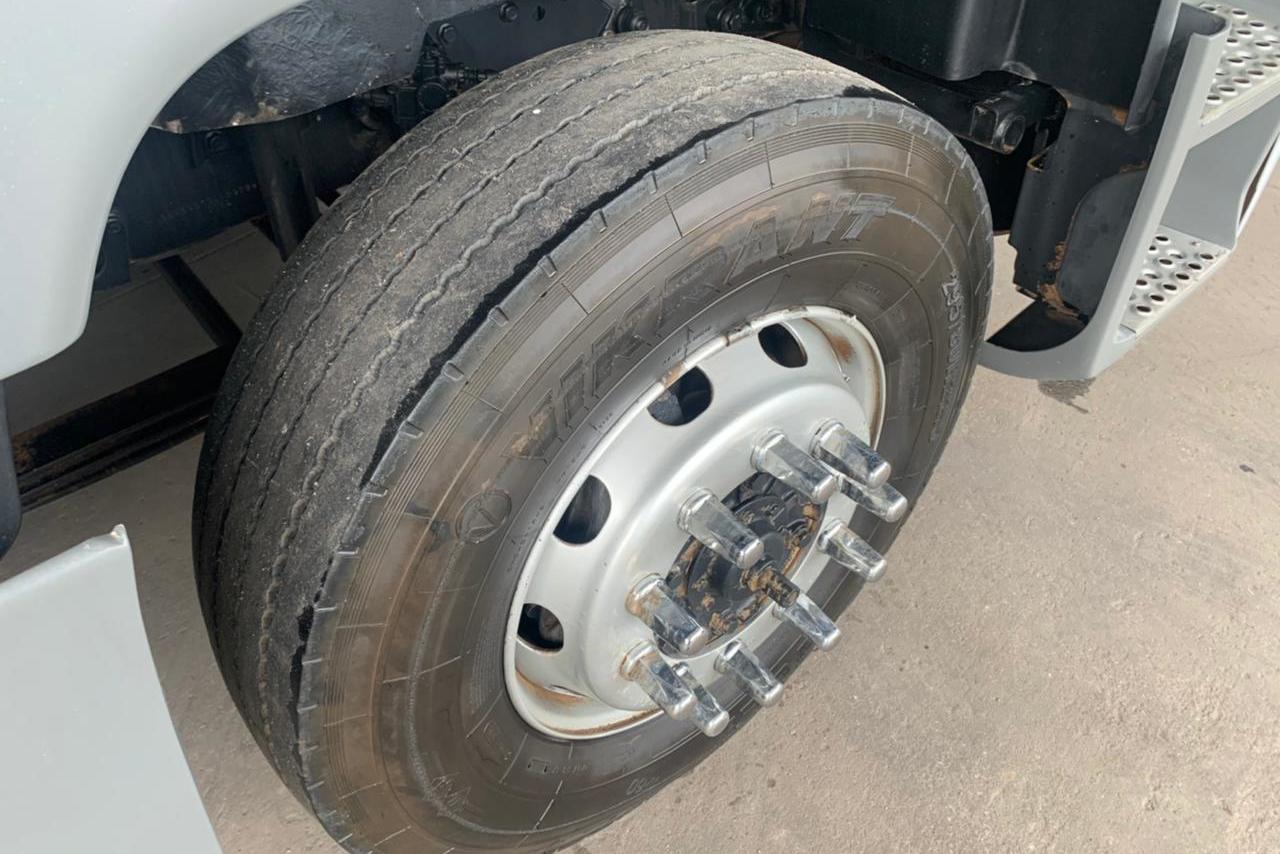 Mercedes Benz MB 1938 - 04/04 4
