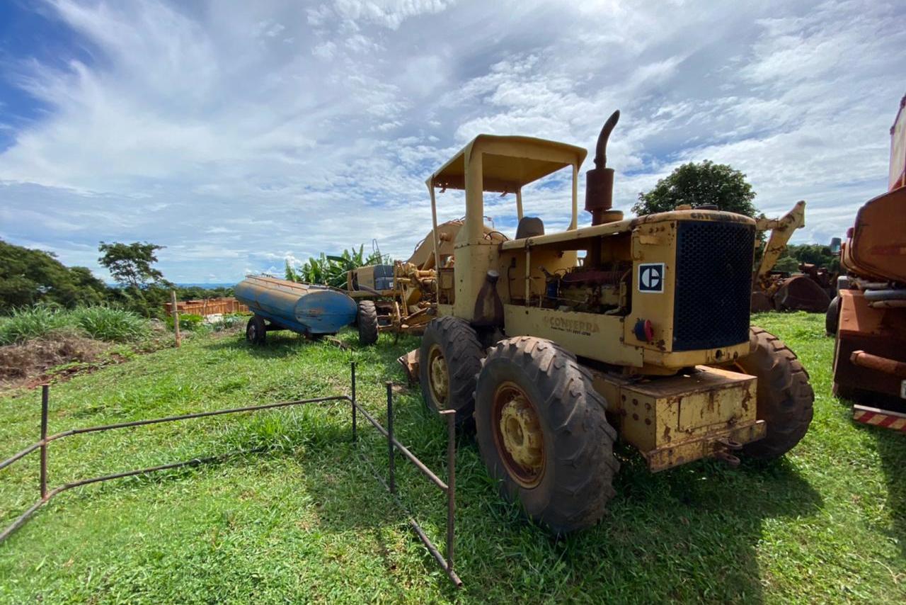 Caterpillar  120 -  13