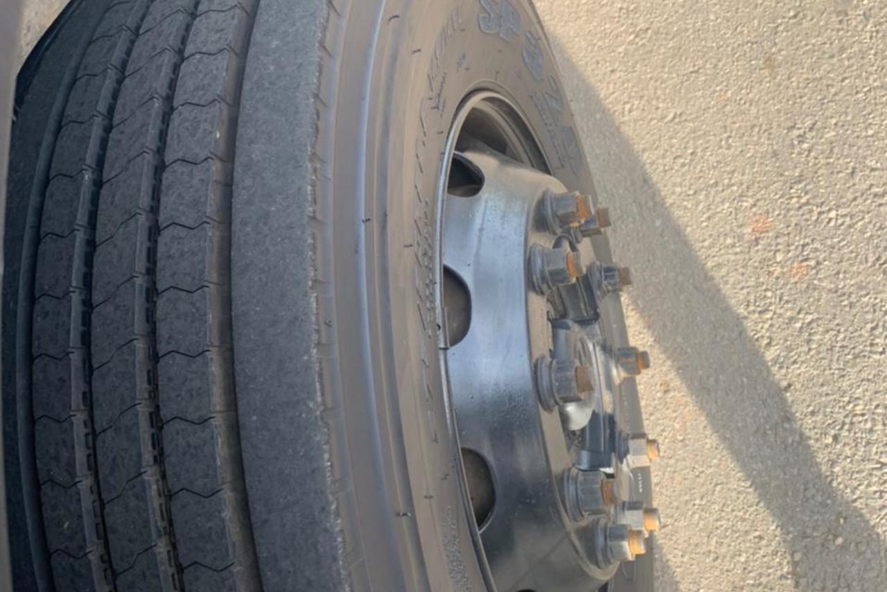 Volkswagen 24-280 E Constellation 6x2 - 16/17 2
