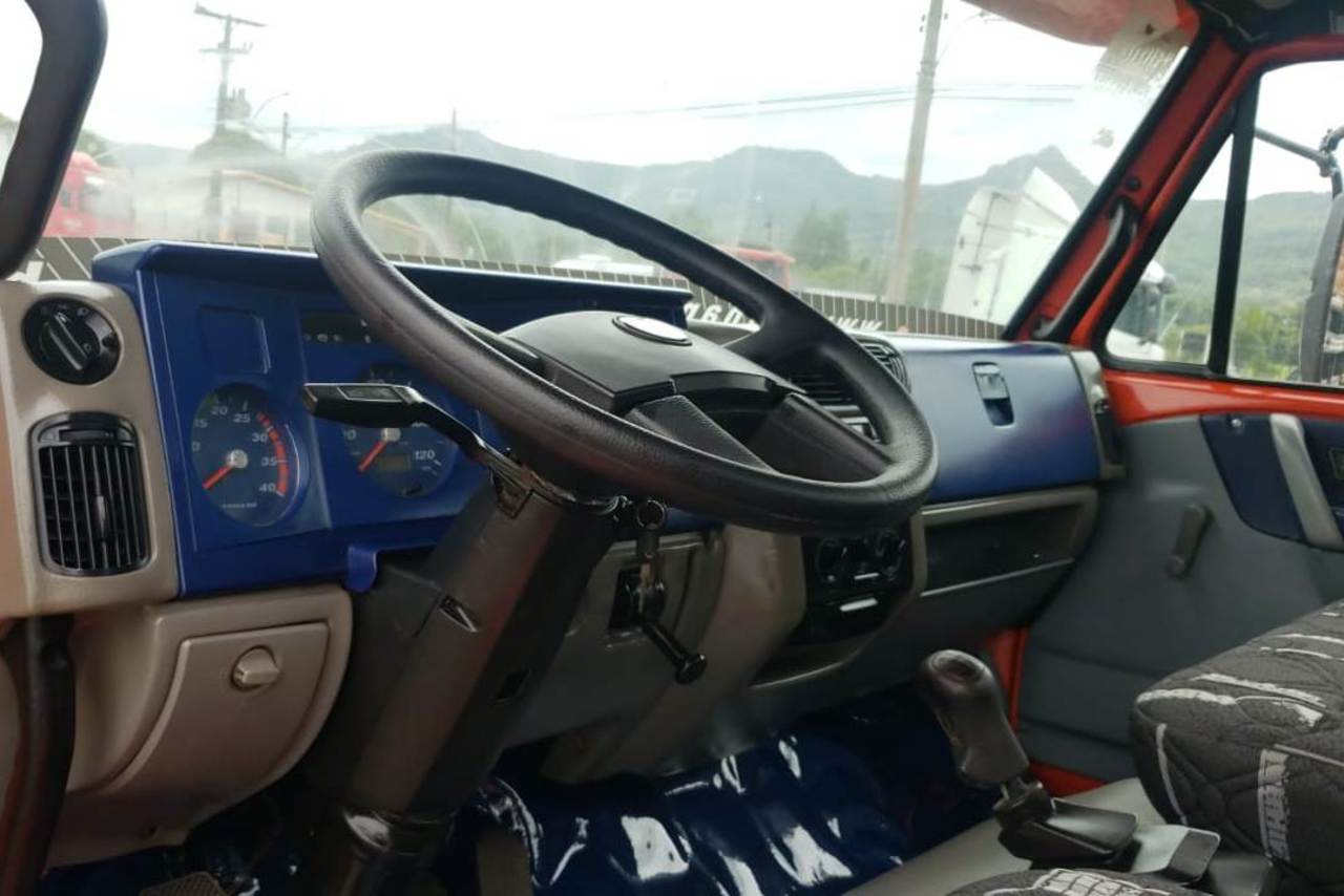 Volkswagen 15-180 E Constellation - 03/03 17