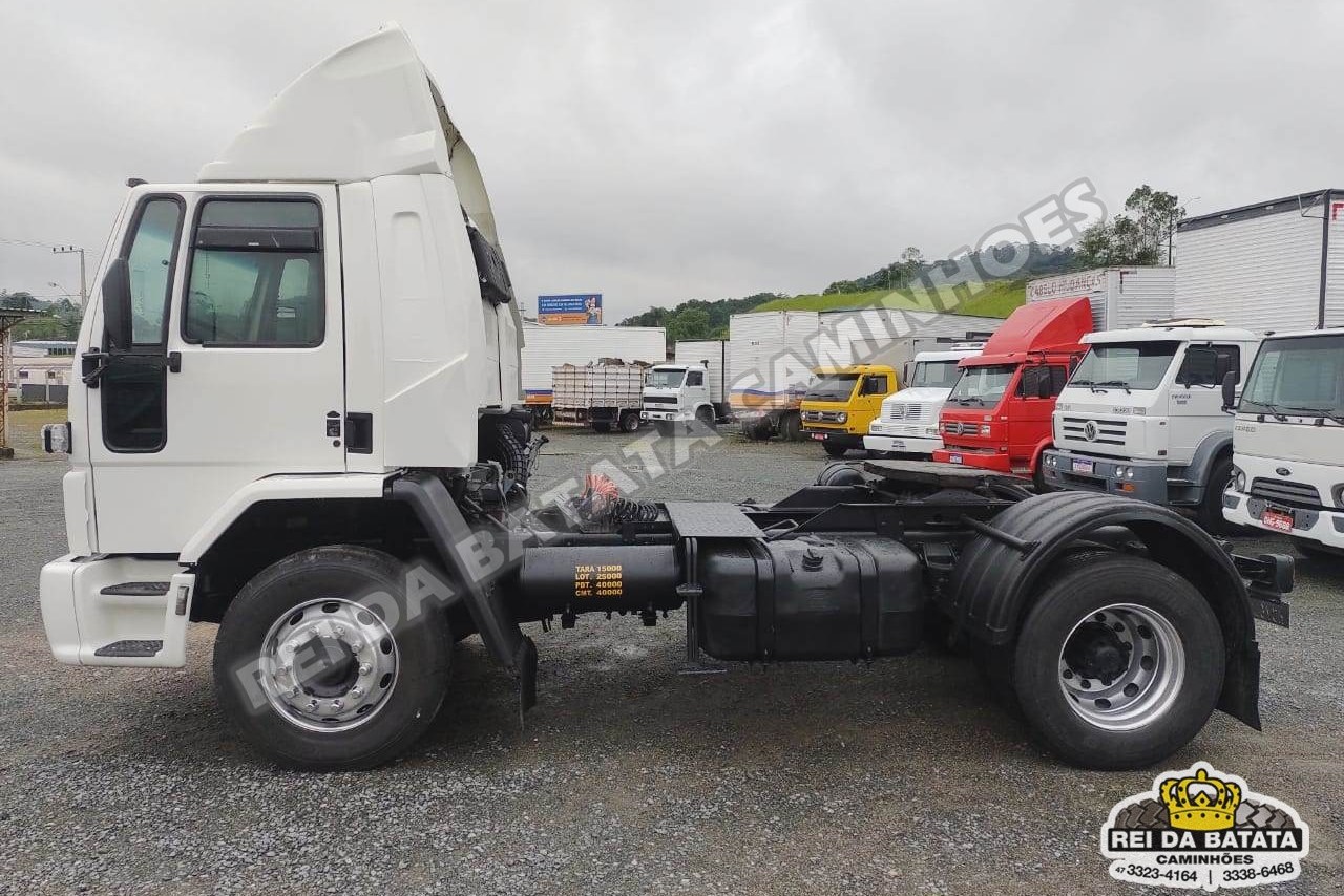 Ford Cargo4031 - 04/04 6