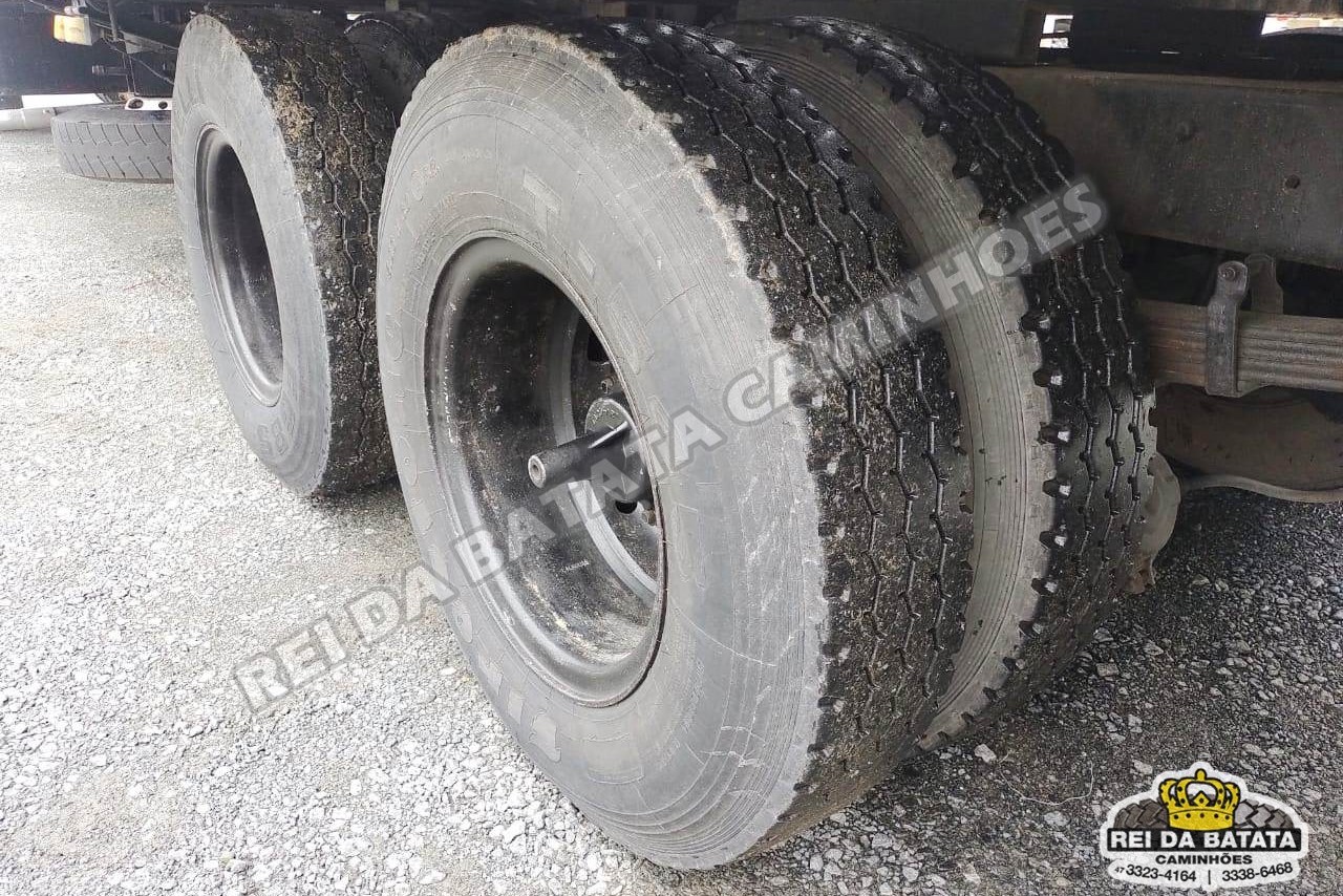Mercedes Benz MB 1218 - 96/96 15