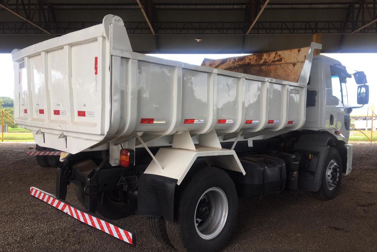 Ford Cargo 1719 - 12/13 3