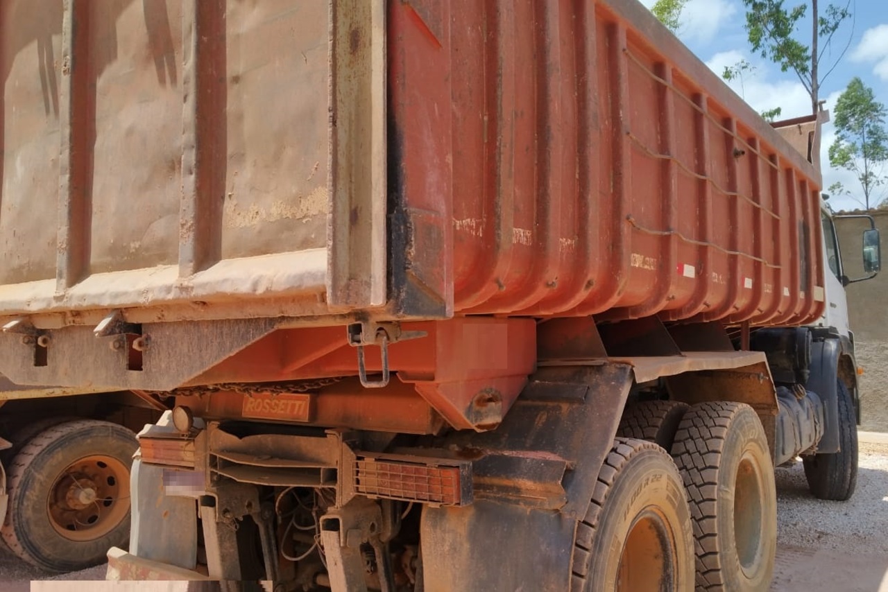 Mercedes Benz Axor 2831 - 07/07 6
