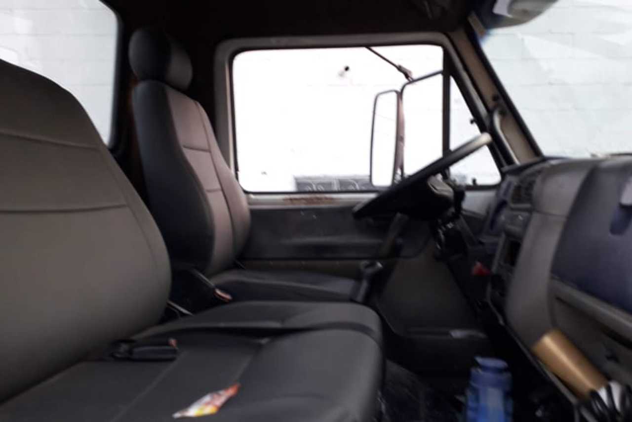 Volkswagen 13-180 - 02/02 13